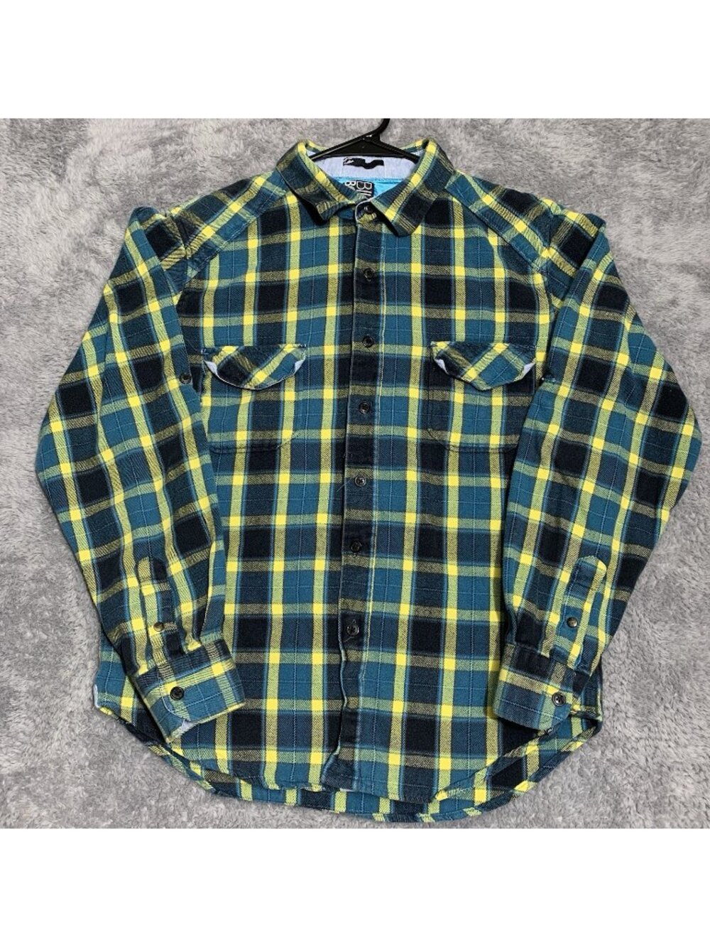 Billabong Men's Shirt Size Small Long Sleeve Blue Plaid Flannel Pocket